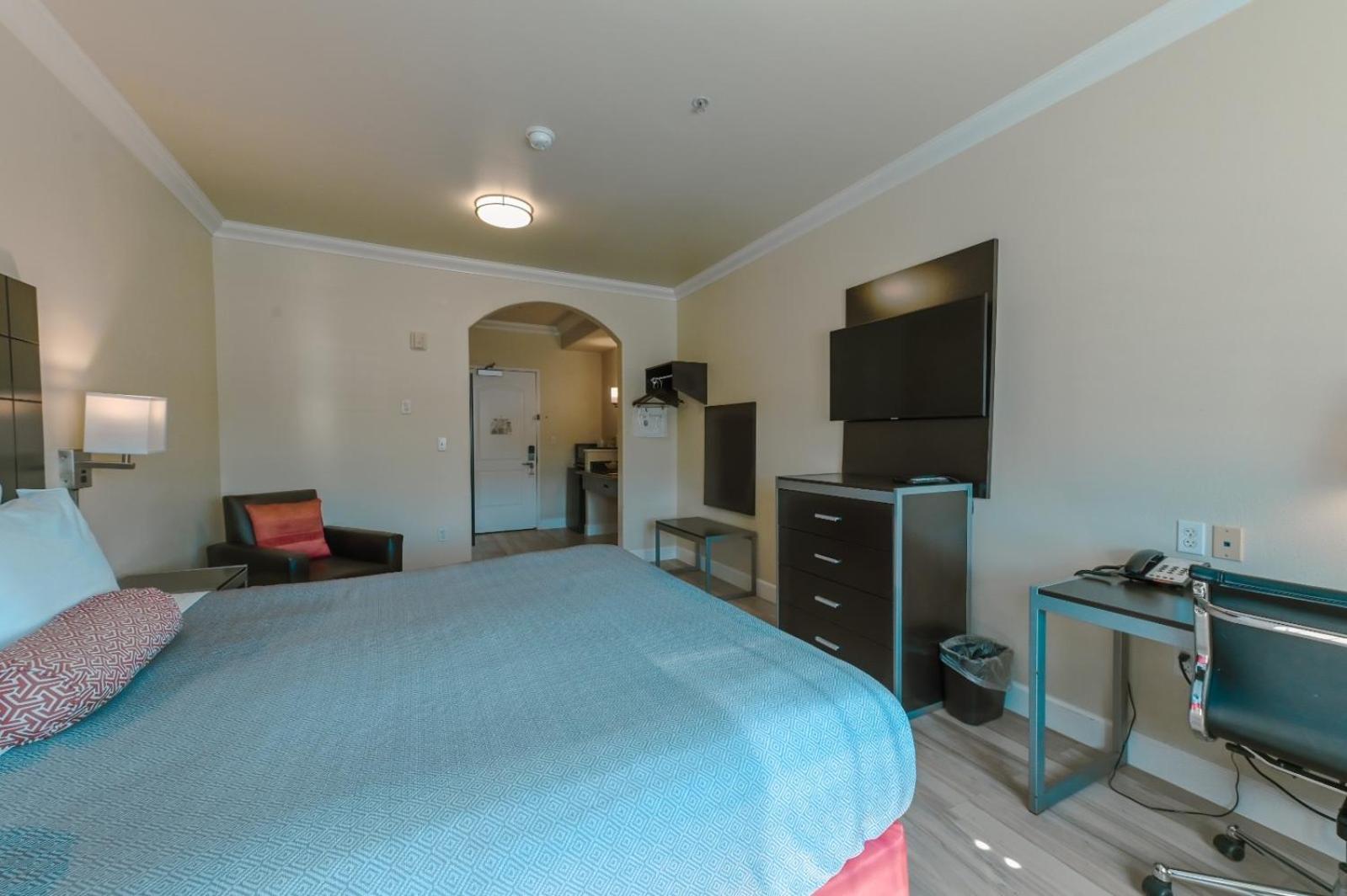 Gateway Inn And Suites San Francisco Sfo Airport San Bruno Exterior photo